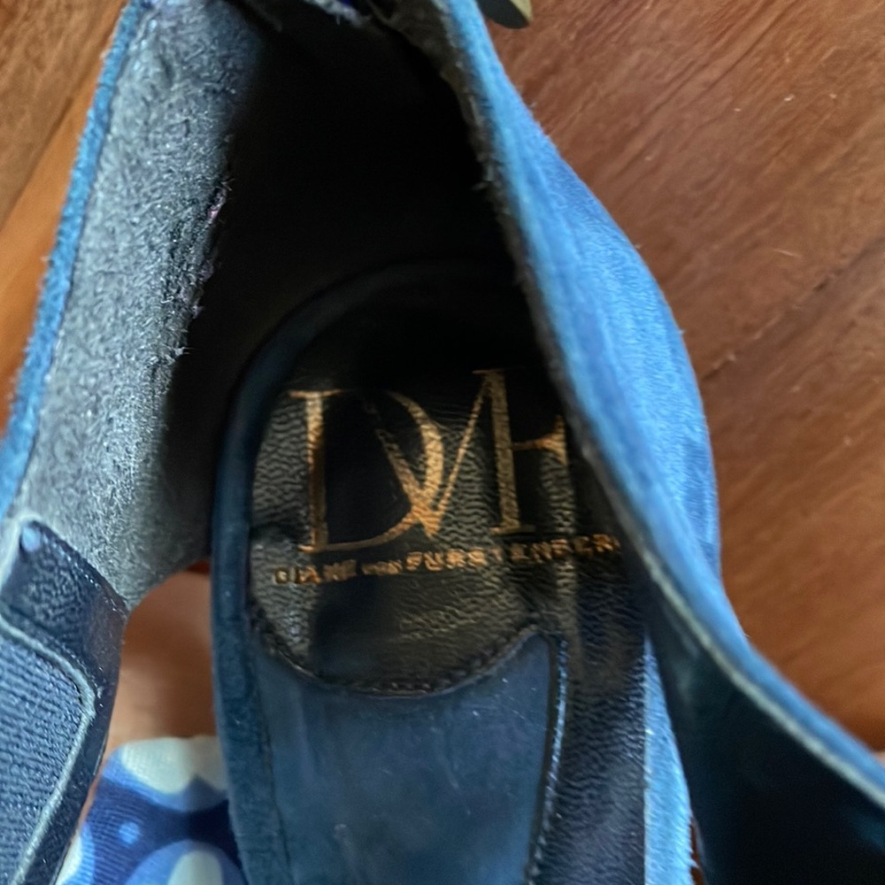 DVF Blue suede stiletto. 7 M. Made in Italy. - Picture 4 of 11